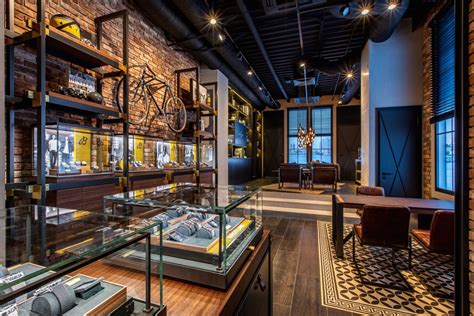 bilder von breitling boutique hamburg|breitling outlet.